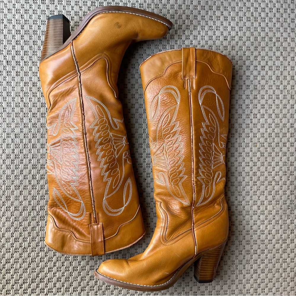 Jeffrey Campbell Frontier Boots - Picture 17 of 17